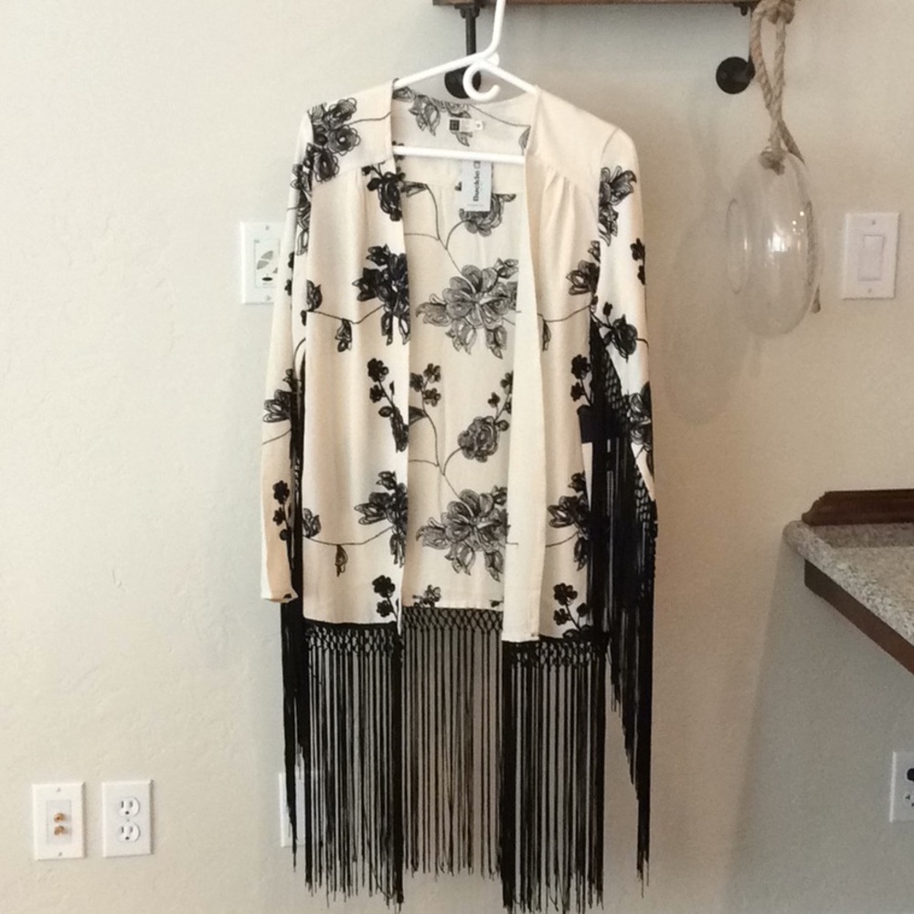 Fringe kimono